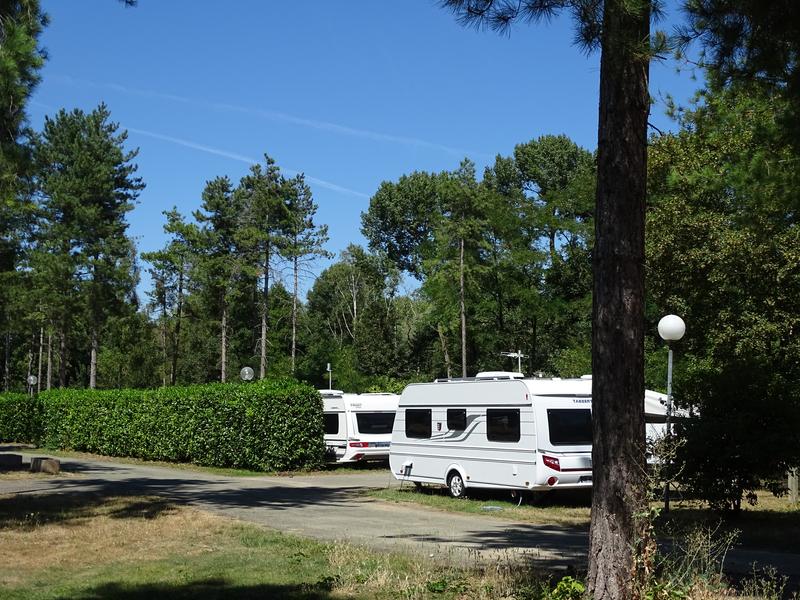 Camping-Caravaning du Val-de-Seine — photo 8