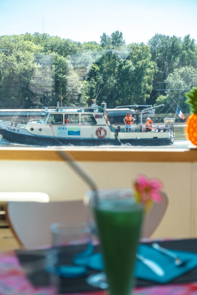 Bateau Chocolaté Restaurant avec vue