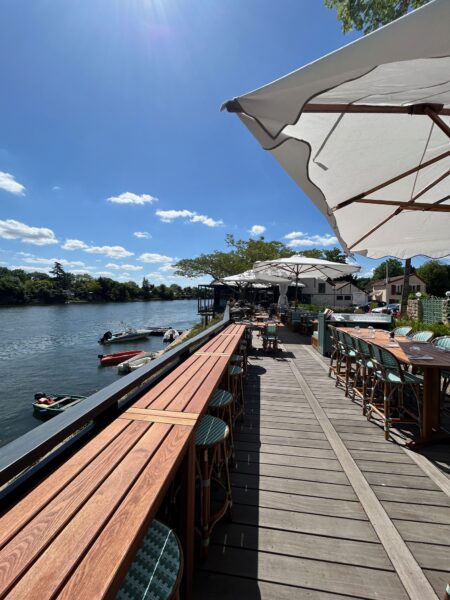 Vue sur la Seine depuis la terrasse du restaurant La Casa.