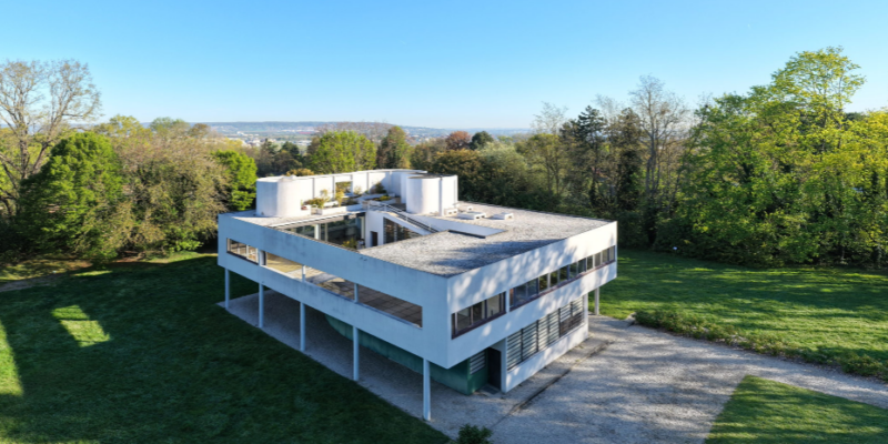 La Villa Savoye à Poissy vue du ciel